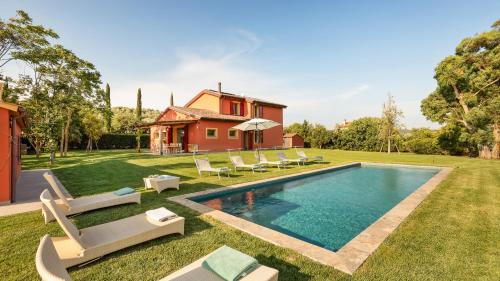 Casale Ansedonia 8 1 Emma Villas — 4-Star Luxury Hotel in Orbetello, Italy