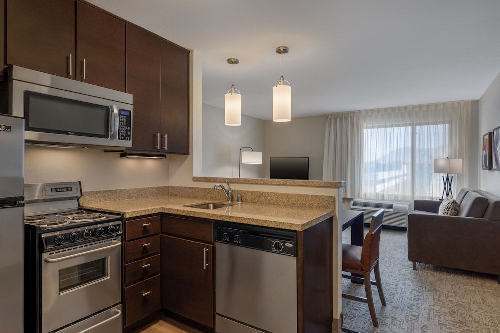 TownePlace Suites Albuquerque North - photo 28