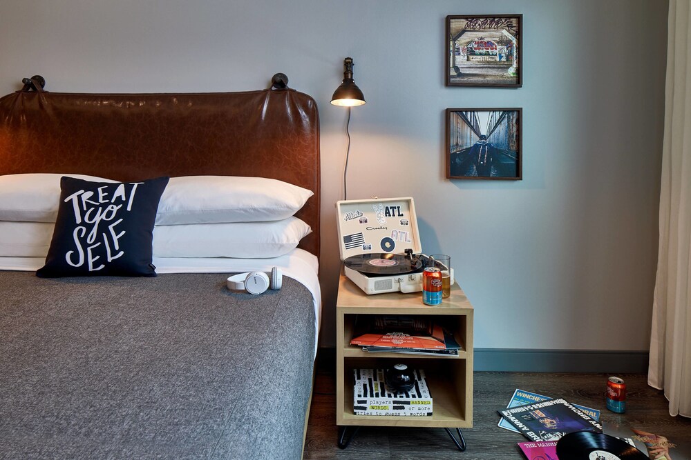 Moxy Atlanta Midtown - photo 31