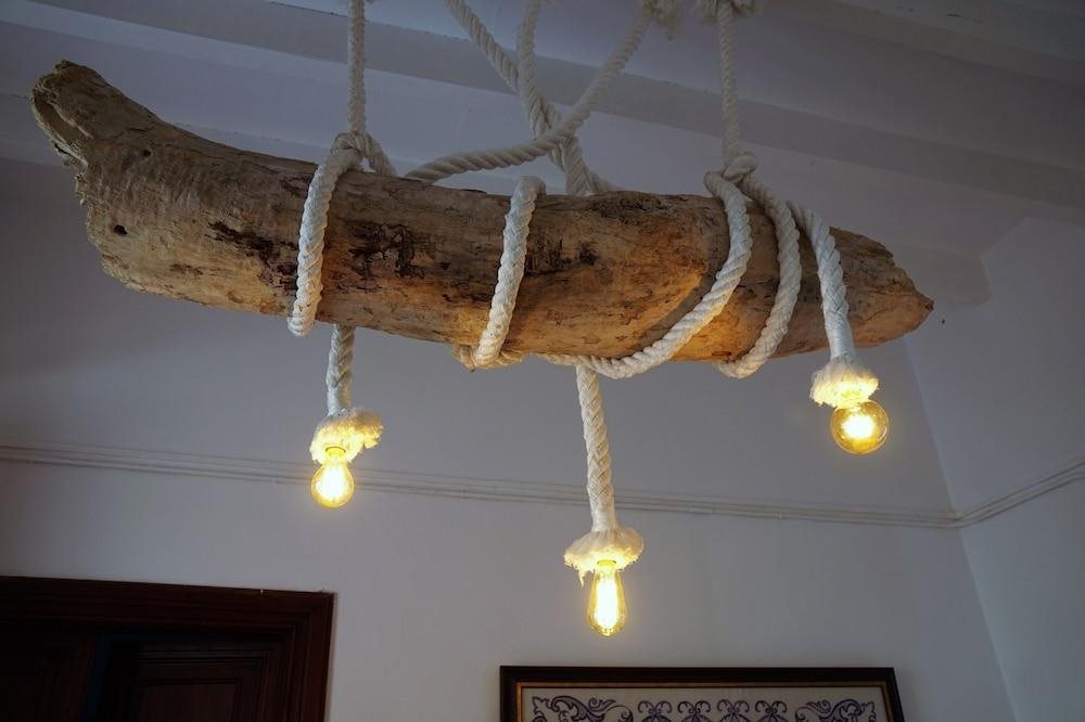 Ithaka Petit Hotel in Arta, Spain