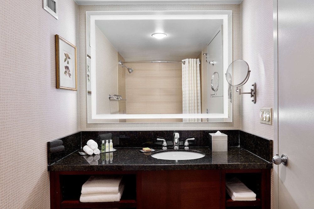 DoubleTree by Hilton Hotel Philadelphia Center City - photo 44