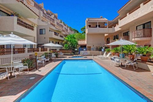 Bahia Vista A11 in Avalon, United States