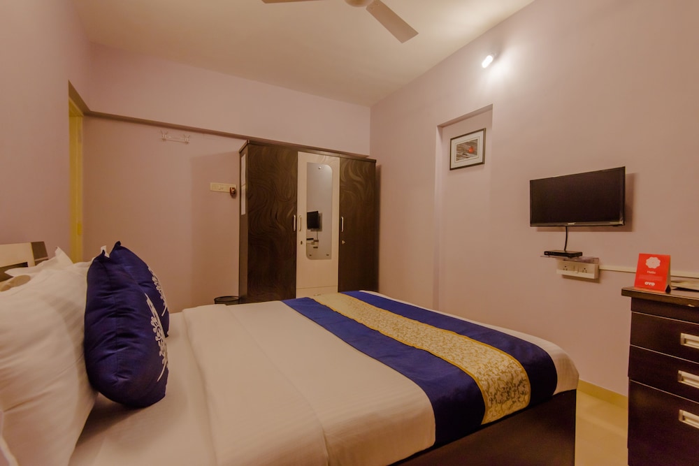 OYO 10053 Apartment Powai