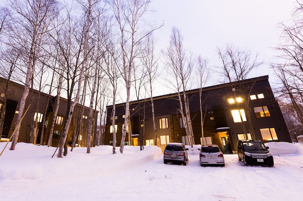 SnowDog Village — hotel in Niseko Town
