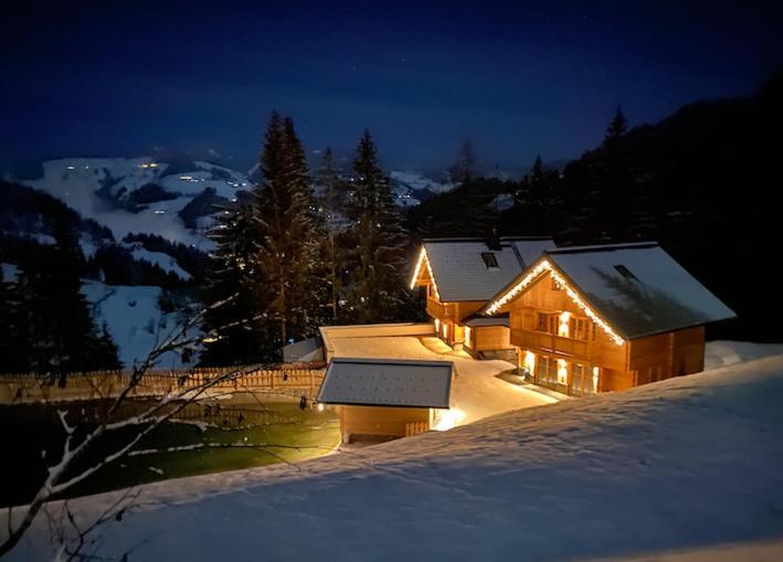 Bergseegut Chalet und Apartment — 4-Star Luxury Hotel in Wagrain, Austria