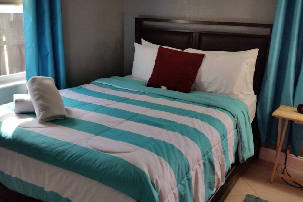 Beautiful Lakeview Sunsets Resort 3BR - photo 19