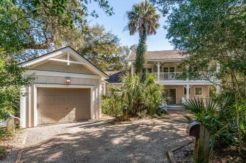 Sea Questered in Southport, United States