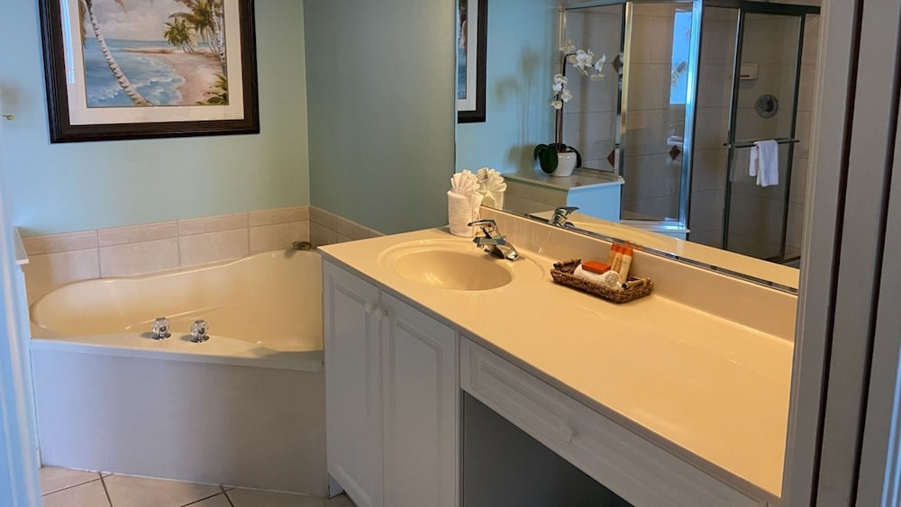 Lovers Key Resort Suite 2 - photo 37