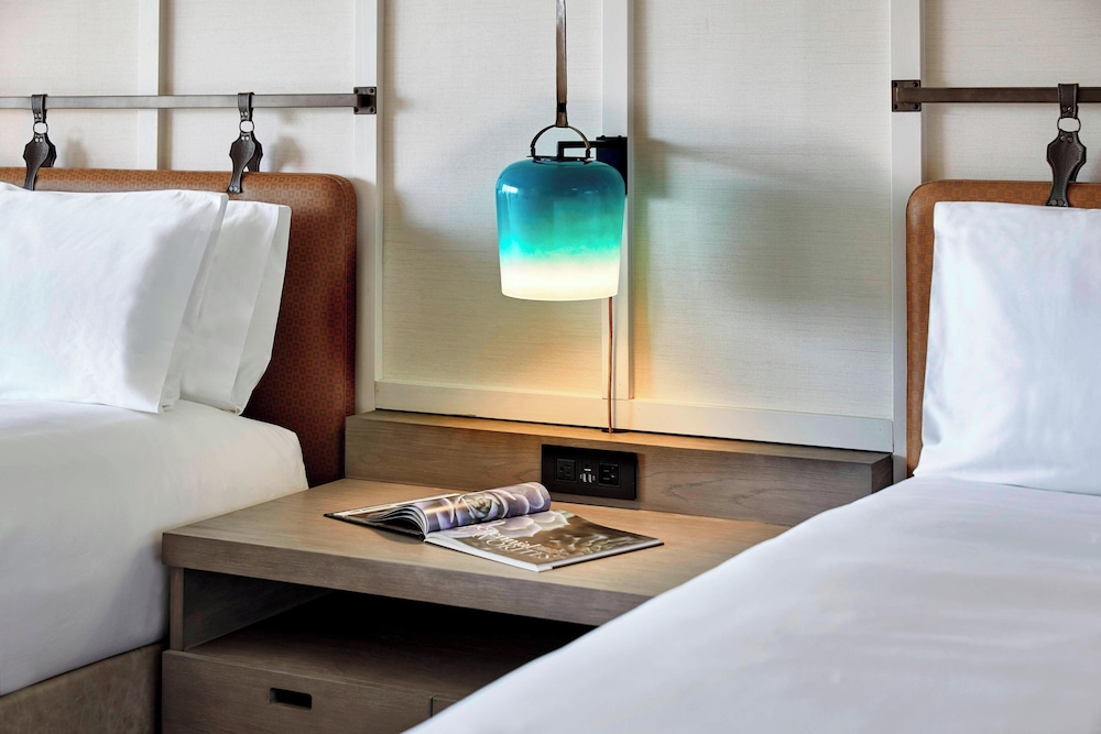 Westdrift Manhattan Beach Autograph Collection by Marriott - photo 16