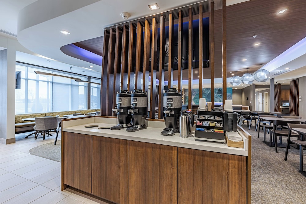 SpringHill Suites by Marriott Fort Wayne North - photo 16