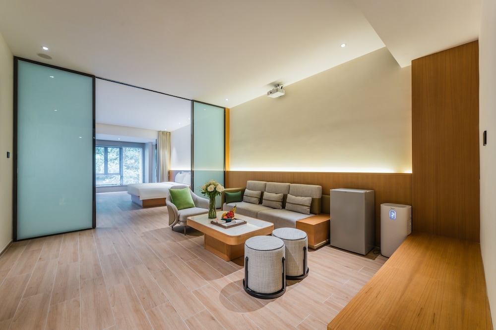 Holiday Inn Wuyi Mountain Water Village by IHG in Nanping, People's Republic of China