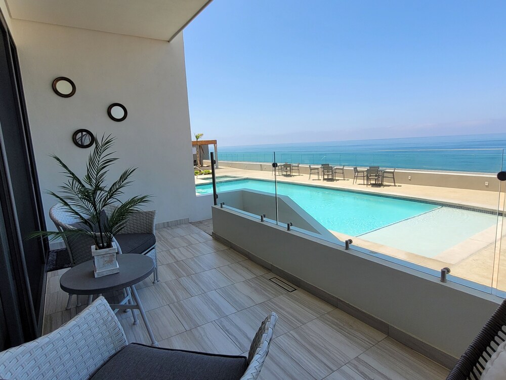 Seafront Luxury Condo Pool Jacuzzi — Rosarito — photo 4