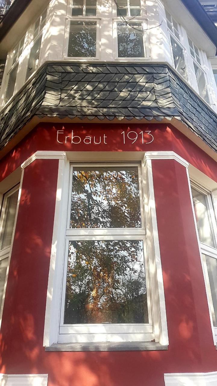 Get your flat Mansard Wohnung in Villa 3 Zr Kü Bad 85 m2 bis 4 Gäste Haustier auf Anfrage ruhig & naturnah TOP — 4-Star Luxury Hotel in Hagen, Germany