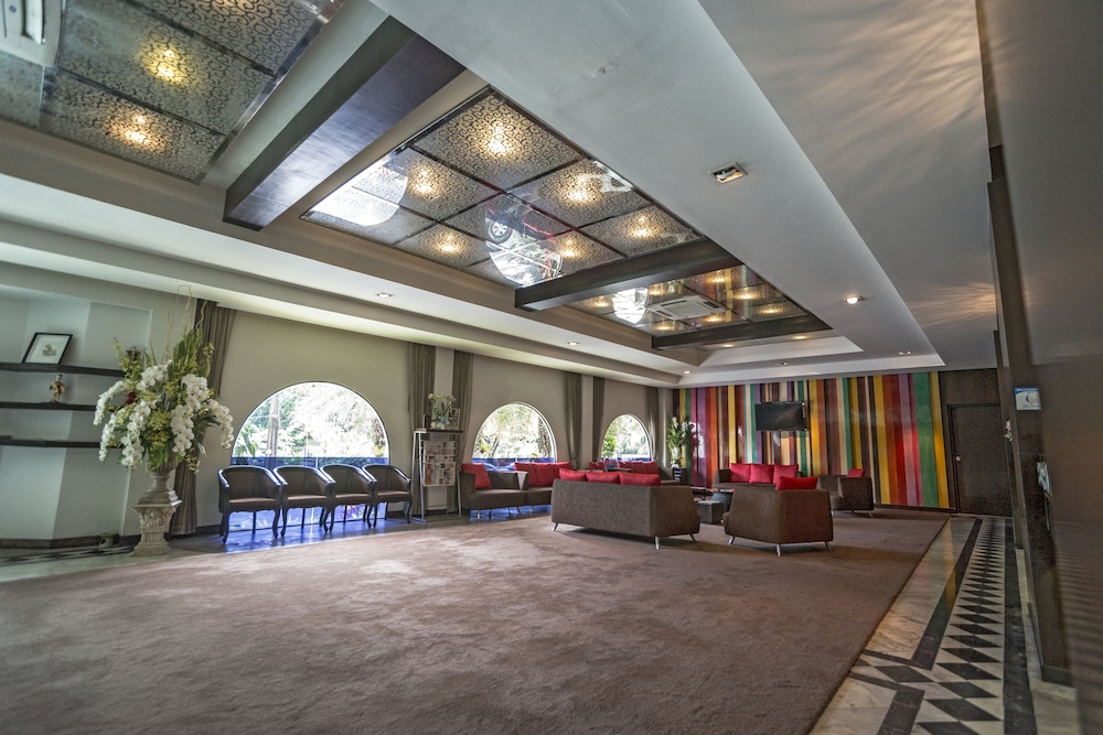 Kiss Gardenhome Chic Hotel — Hat Yai — photo 5