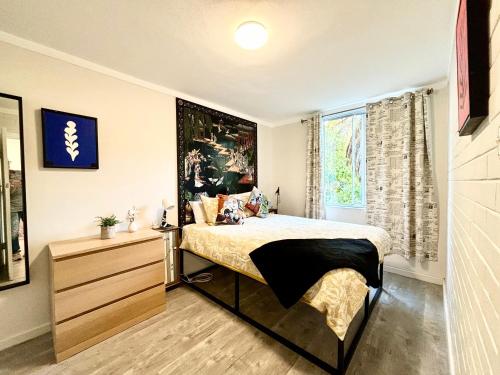 Serenity and Comfort in Subiaco 1 Bedroom Unit — 4-Star Luxury Hotel in Perth, Australia