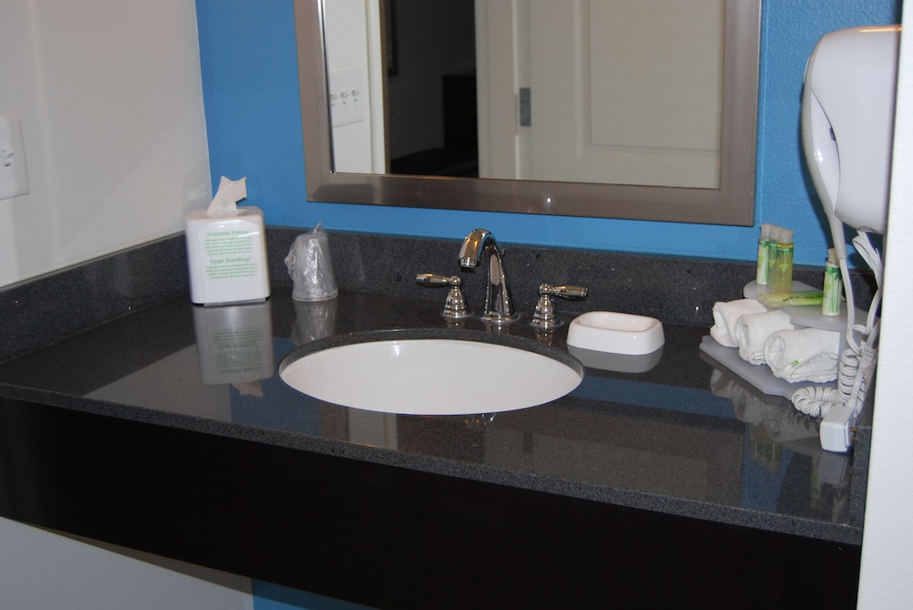 Holiday Inn Express & Suites Springville South Provo Area by IHG - photo 11