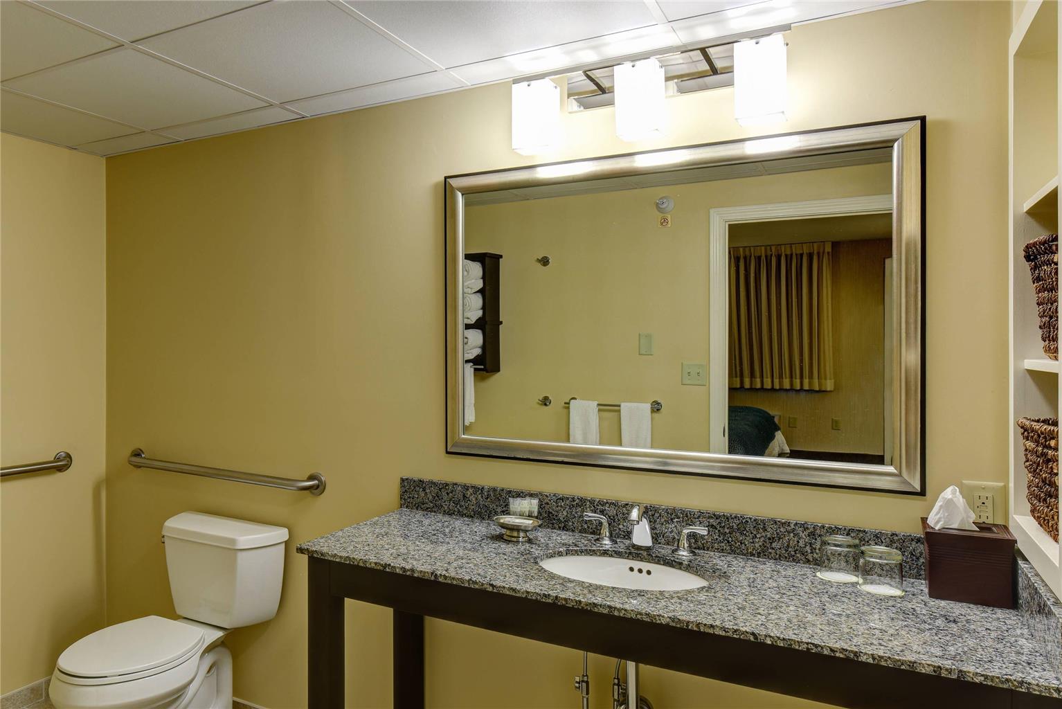 Port Inn & Suites Kennebunk an Ascend Collection Hotel - photo 10