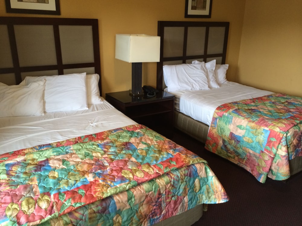 Branford Motel - photo 8