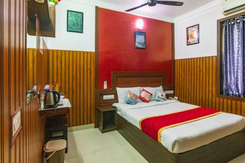 Blue Bell Hotel in Unknown City, India