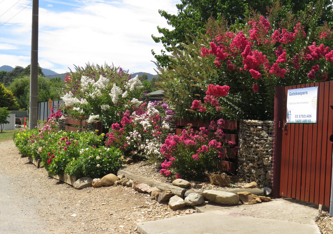 Gatekeepers Traditional Bed & Breakfast — 4-Star Luxury Hotel in Bright, Australia
