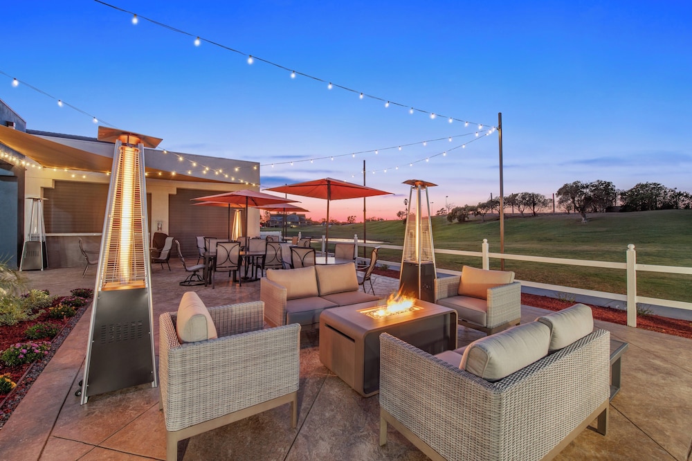 Staybridge Suites Oxnard River Ridge by IHG - photo 71