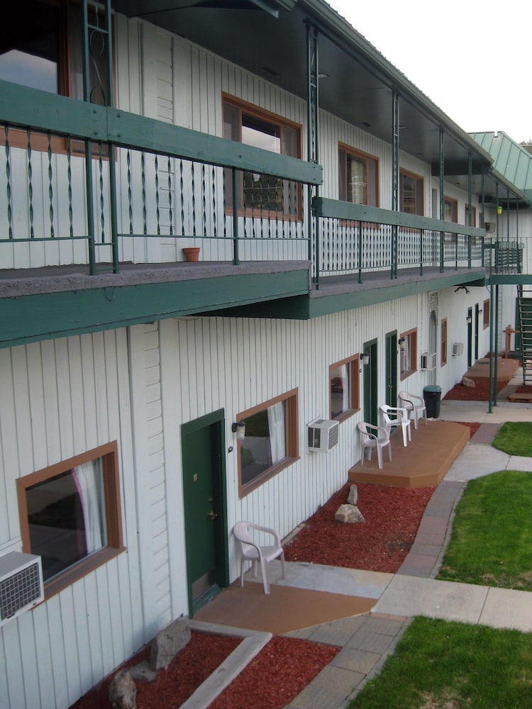 Americas Best Value Dakota Cowboy Inn - photo 44