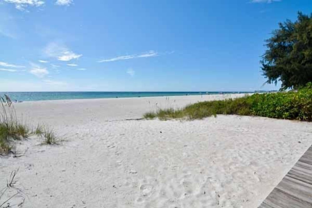 4 Beach Lovers Unit 1 - photo 40