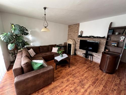 Apartmán pri Stanici — 4-Star Luxury Hotel in Liptovsky Mikulas, Slovakia