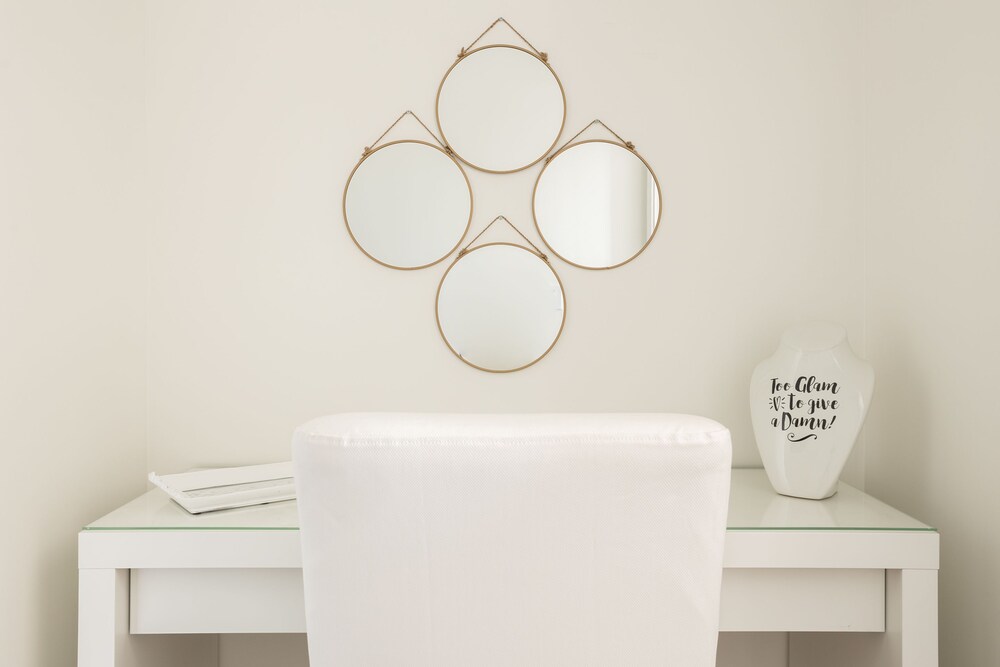 Pristine Fenway Suites by Sonder - photo 3