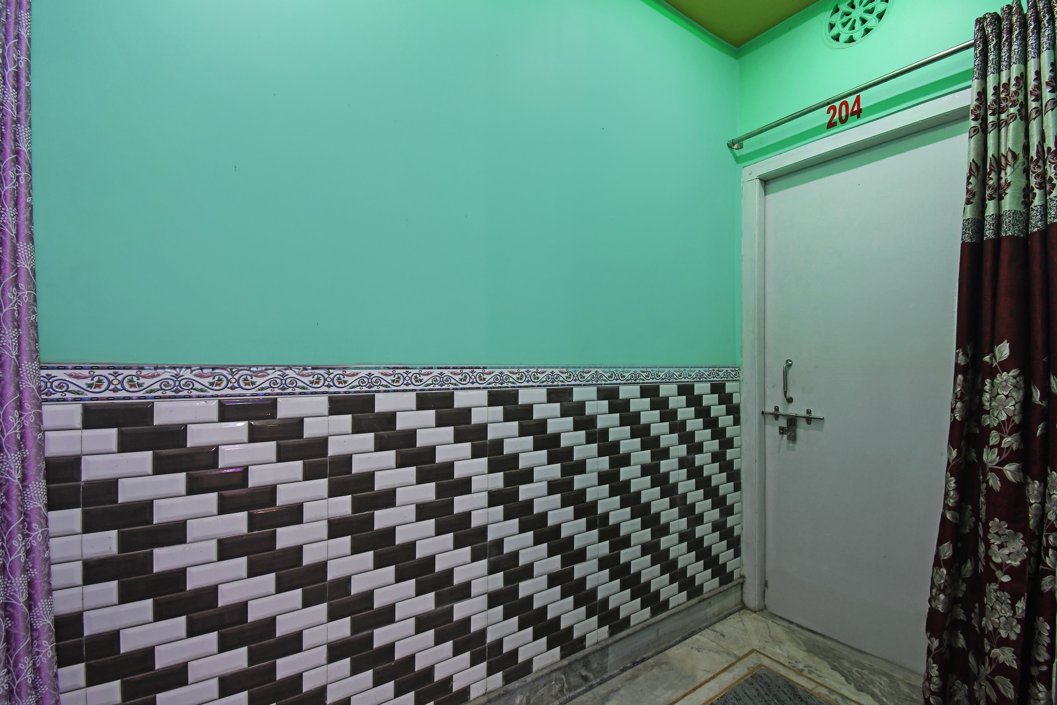 Venice Holiday Hotel Green Harbour Pekin — hotel in Shunyi