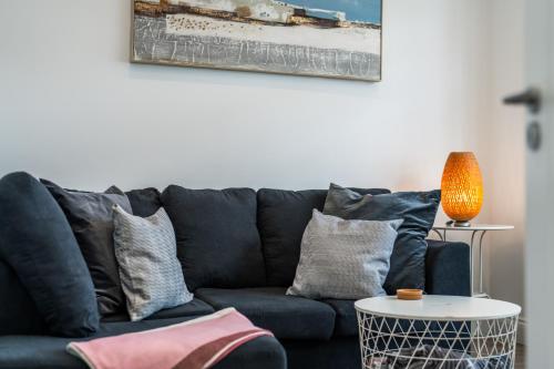 Entire 3 Bedroom House in London Canning Town City Airport London ExCel — 4-Star Luxury Hotel in London, United Kingdom