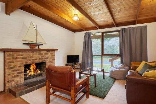 Seaside Retreat in Rye Cozy 3 BR Home — 4-Star Luxury Hotel in Rye, Australia