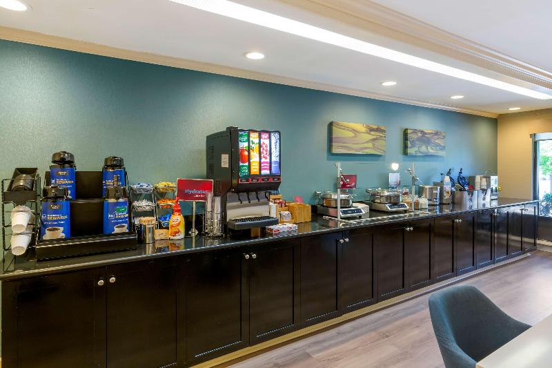 Best Western Plus Cary Inn NC State - photo 52