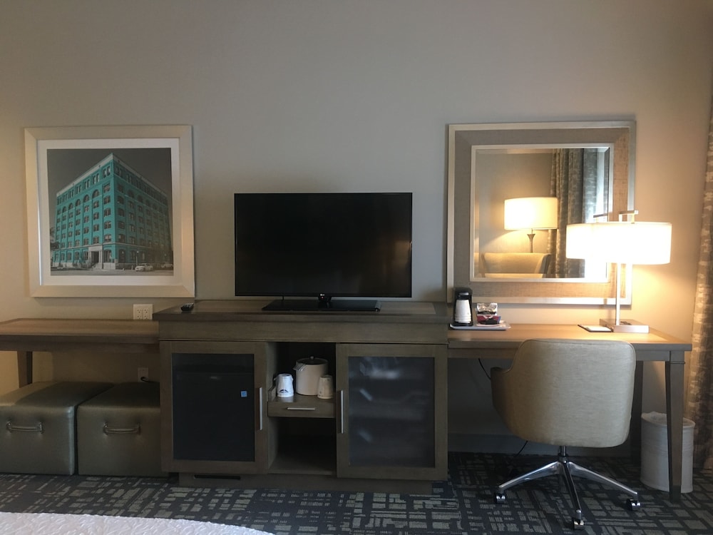 Hampton Inn & Suites Dallas The Colony TX - photo 34