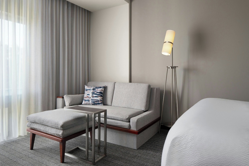 Courtyard By Marriott Fayetteville Fort Bragg Spring Lake - photo 12