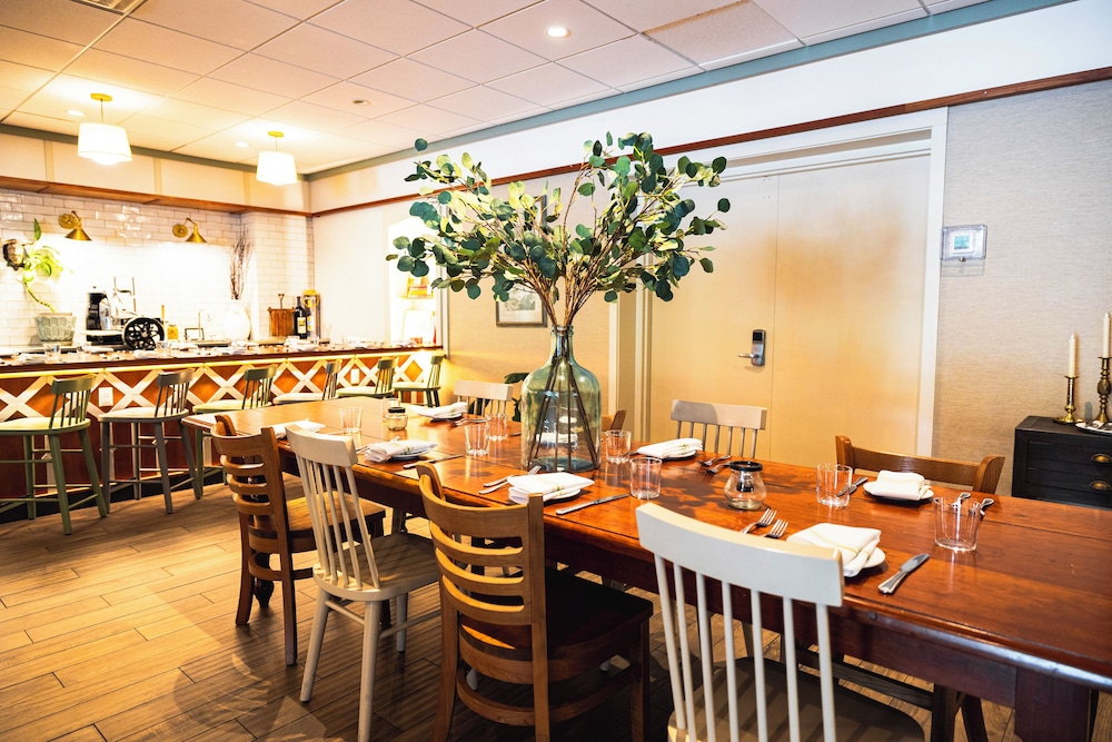 Holiday Inn South Kingstown by IHG - photo 23