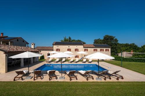 Villa Krculi by Briskva — 4-Star Luxury Hotel in Zminj, Croatia