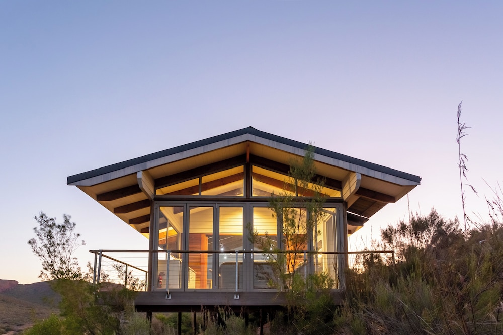 Landrani Luxury Lodge — 5-Star Luxury Hotel in Oudtshoorn, South Africa