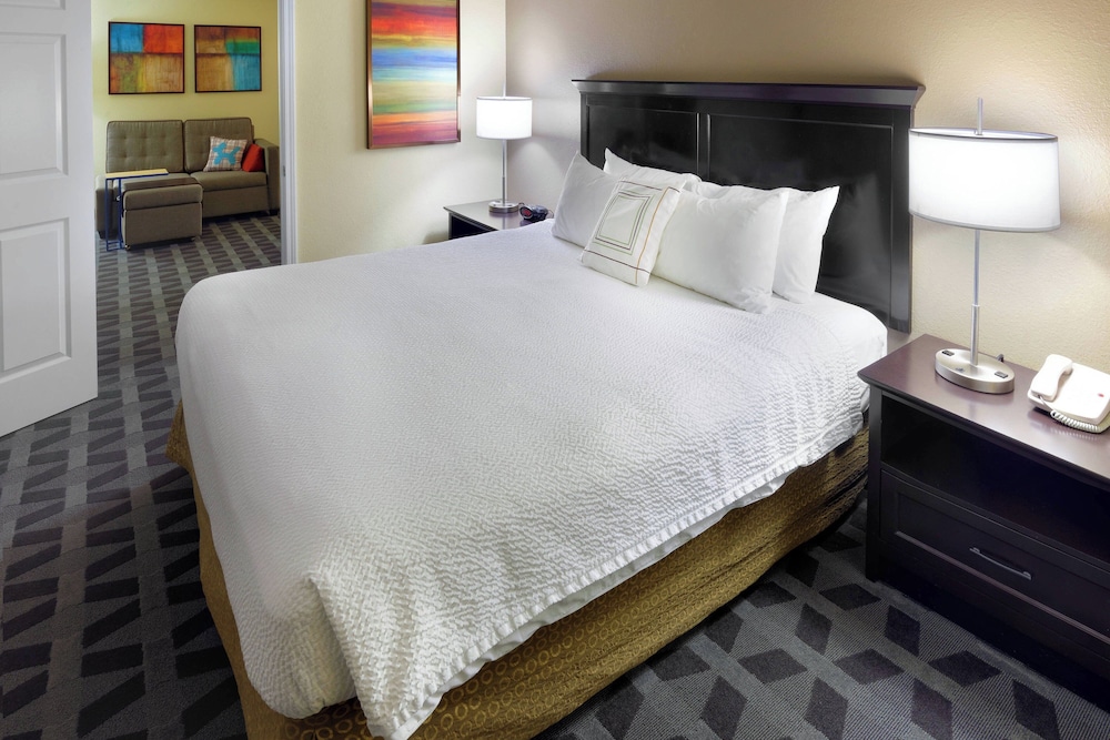 TownePlace Suites Marriott Joplin - photo 6
