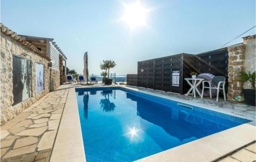 Lovely Apartment In Sibenik With Sauna — 4-Star Luxury Hotel in Sibenik, Croatia