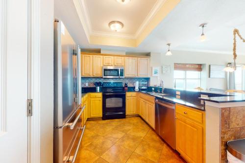 Crystal Shores West - photo 29