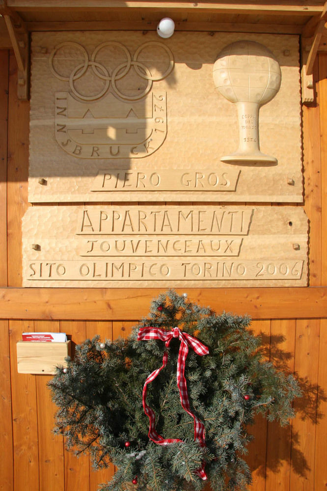 Appartamenti Piero Gros — 4-Star Luxury Hotel in Sauze D'oulx, Italy