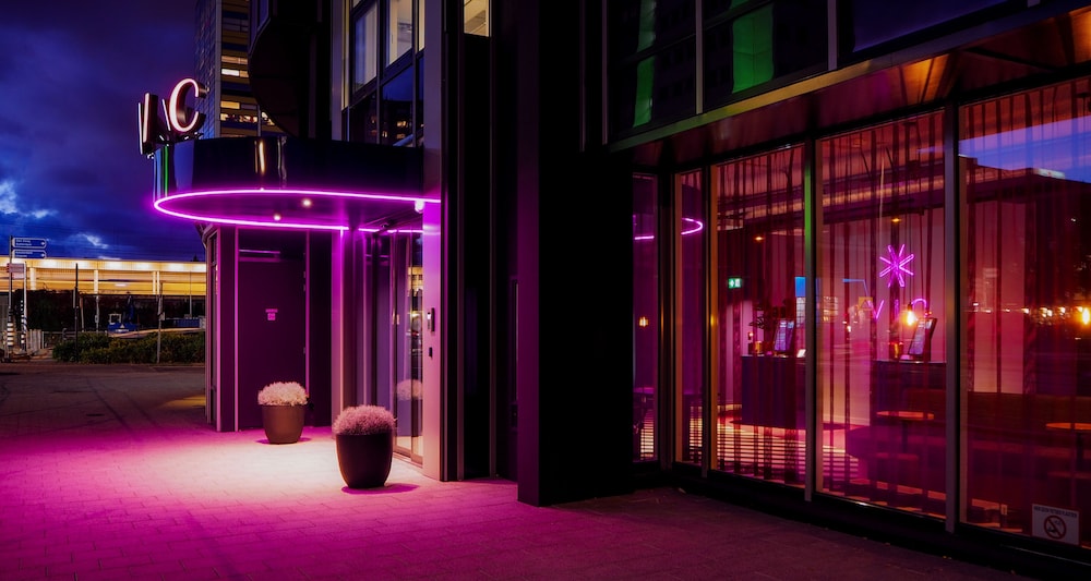 Hotel Vic — carbon neutral stay, Leiden