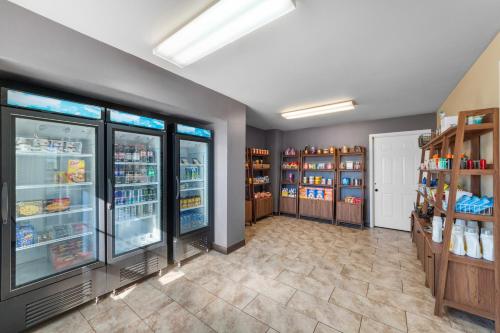 Risewell Kitchen Suites Pleasanton - photo 6