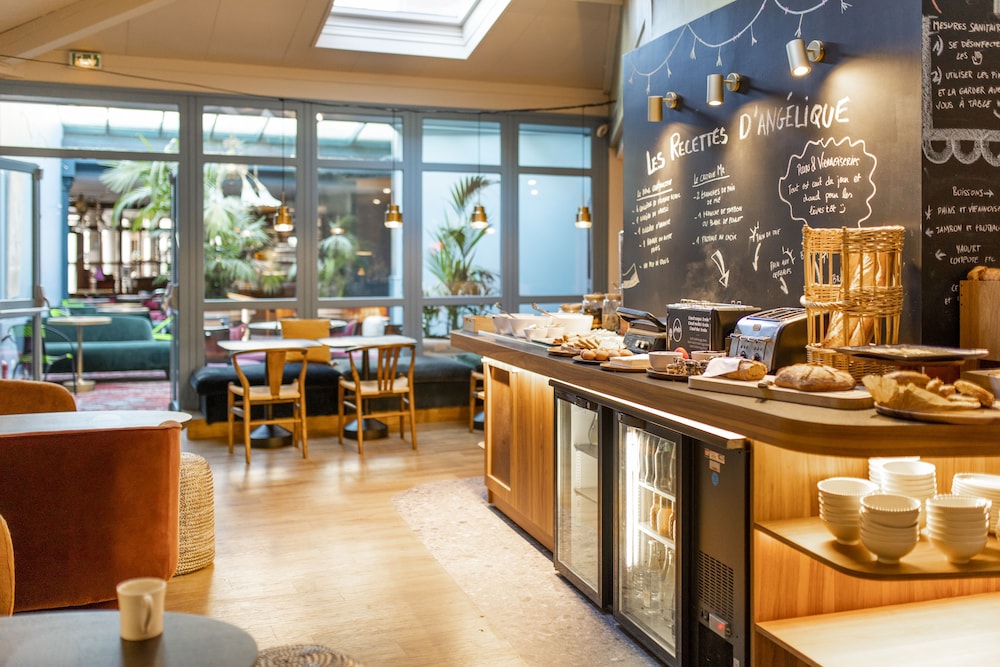 Ibis Styles Saint Etienne Gare Chateaucreux — Saint Etienne
