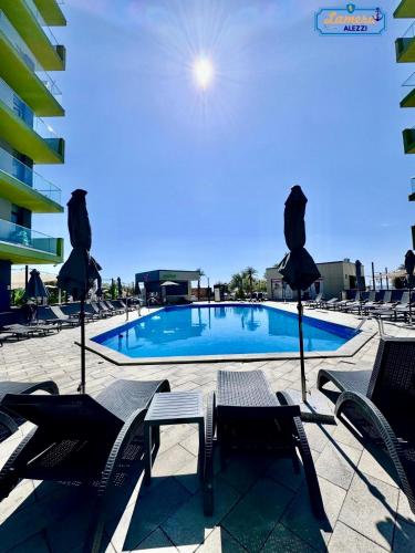Alezzi Lamera Residence — 4-Star Luxury Hotel in Navodari, Romania
