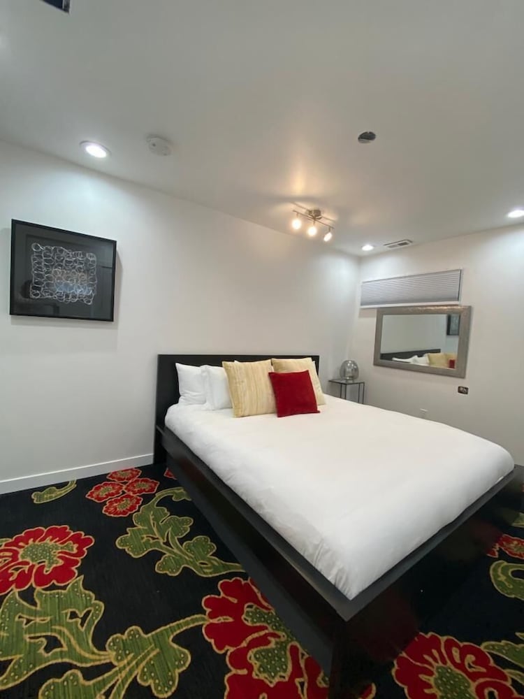 INNhale Cannabis Friendly B&B Adults Only - photo 27