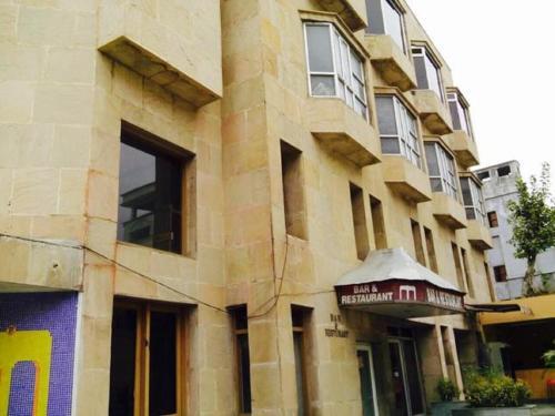 Jewel's - last minute hotel in Jammu