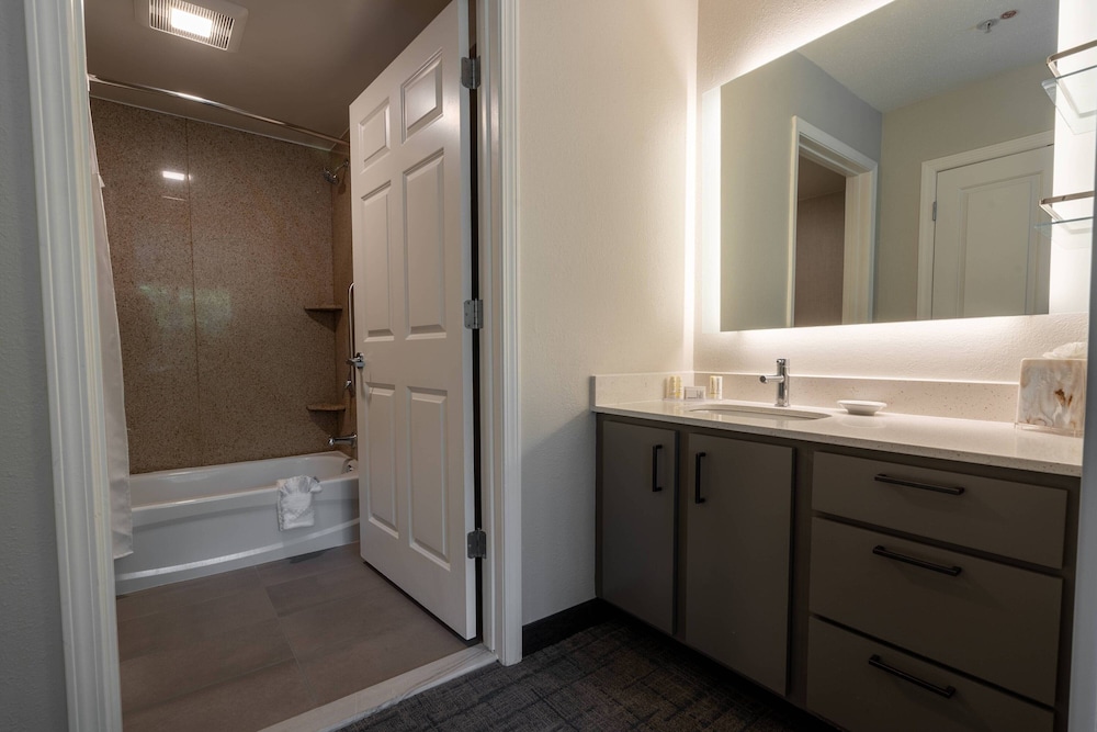 Residence Inn by Marriott Princeton at Carnegie Center - photo 12