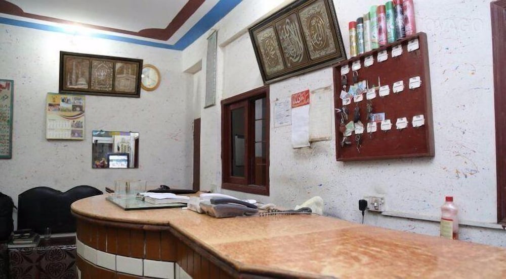 Al Chaudhary Hotel in Karachi, Pakistan